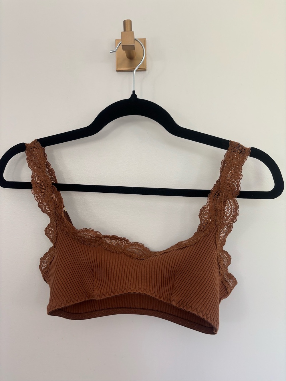 Source Unknown Ribbed Lace-Trim Bralette in Brown